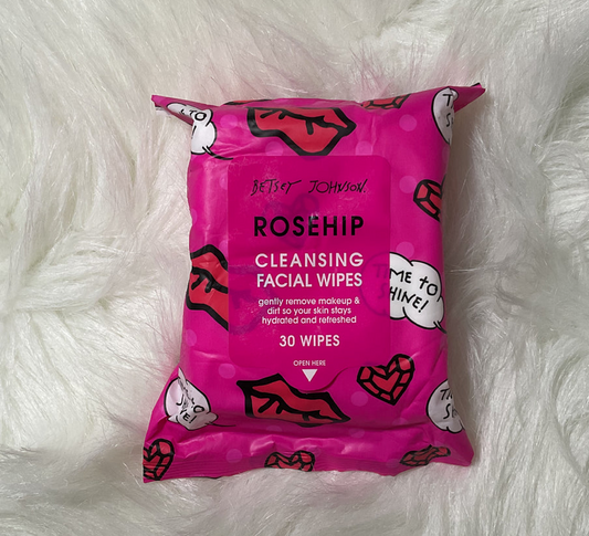 Betsey Johnson RoseHip Cleansing Facial Wipes