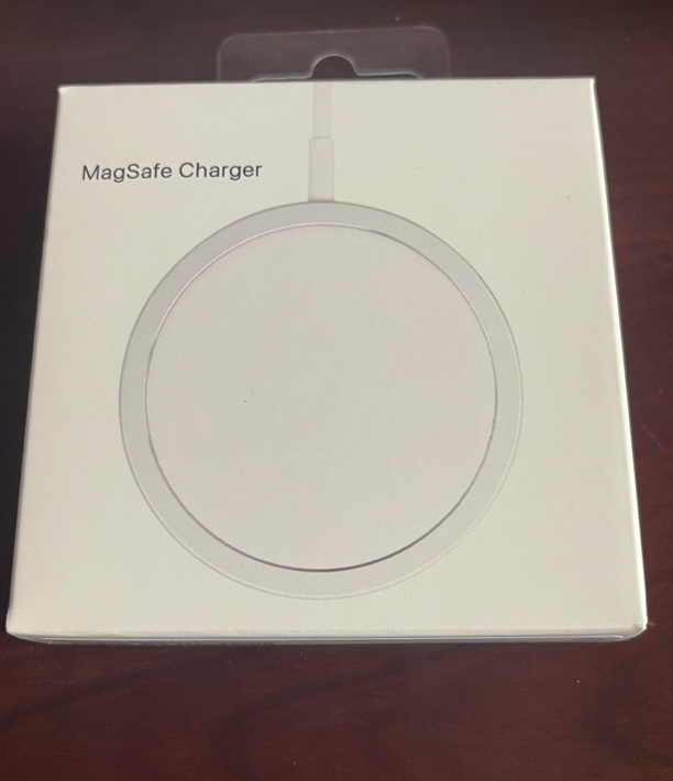 Apple OEM MagSafe Charger  USB-C for iPhone