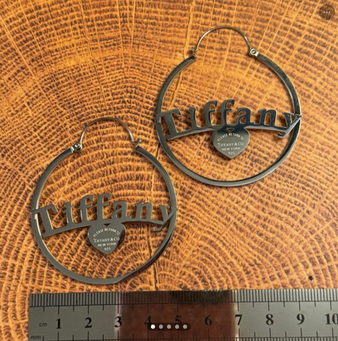 Elite Unbranded Silve Hoop Earrings E357