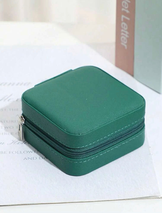 Green Travel Jewelry Case