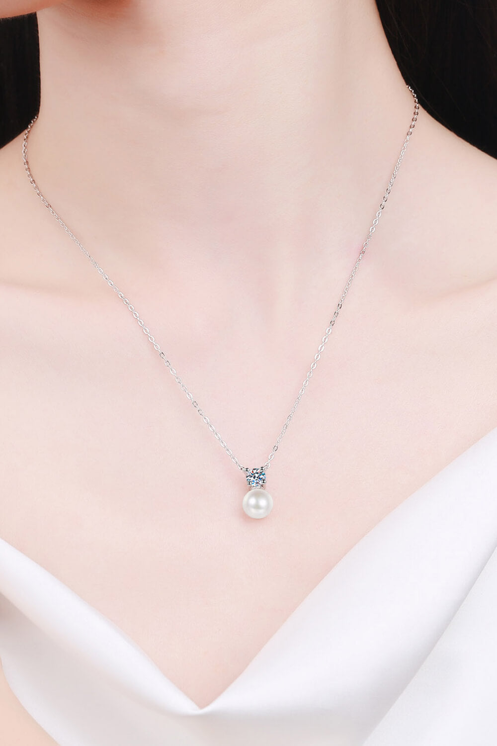 925 Sterling Silver  Freshwater  Pearl  Moissanite  Necklace