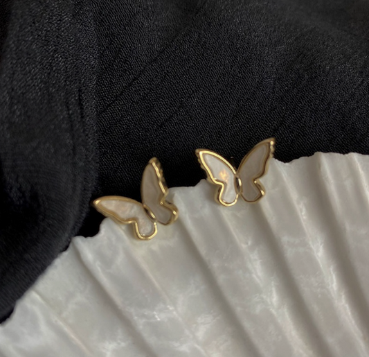 Pearl Iridescent Shell Butterfly Post Back Earrings       🔥  Hot Seller 🔥