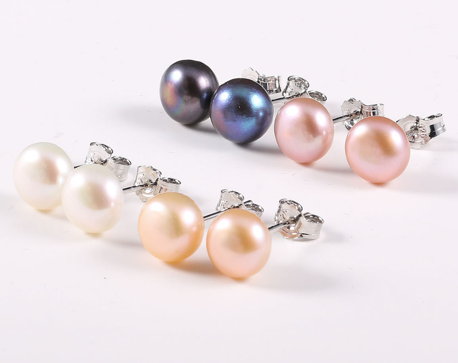 Natural Freshwater  Pearl Stud  Earrings  with Gift Bag