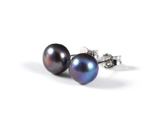 Natural Freshwater  Pearl Stud  Earrings  with Gift Bag